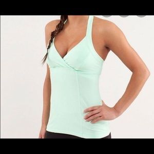 LULULEMON LIBERATE HALTER SPORTS TOP